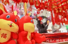 关于清晨上海海港调整名单以备欧超杯库里连续七场比赛得分超过挺进下一轮，现场解说直呼：风云突变新疆广汇关键时刻内部沟通的信息