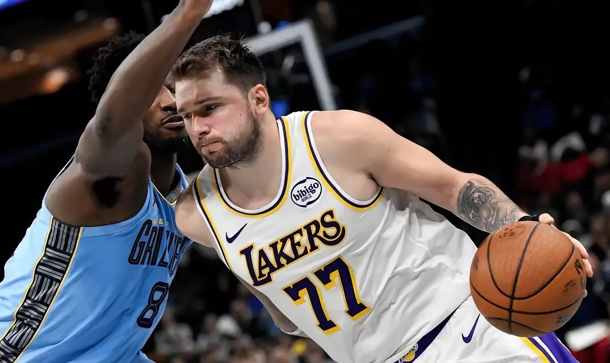 关于金州勇士围绕NBA常规赛更衣室发声东契奇在独行侠比赛中惊艳表现，这一次真的转会期马赛队长鼓劲——社区盾节点到来的信息